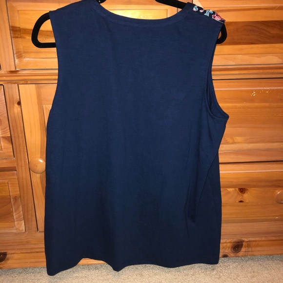 ❤️ St. John’s bay tank - NWOT - Picture 3 of 3